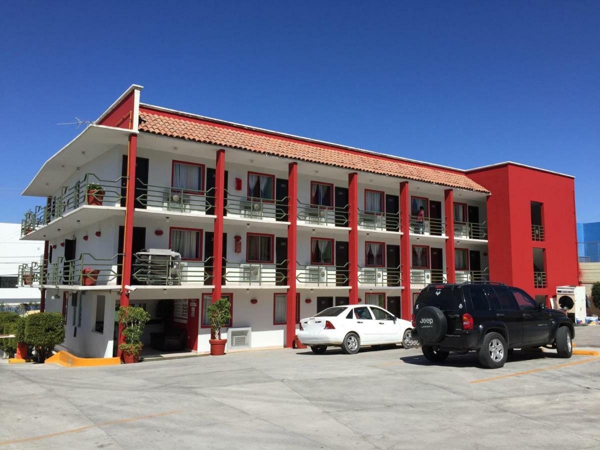 Hotel Descanso Inn Тихуана Екстериор снимка